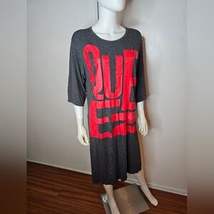 QUEEN Oversized Gray Tunic Dress with Bold Red Graphic Size XS